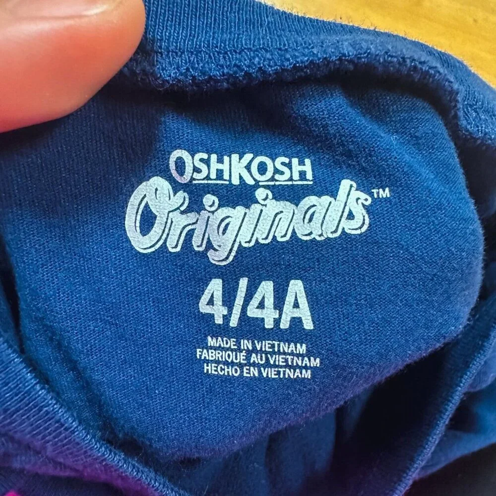 Oshkosh Girls Navy Blue Long Sleeve Graphic Tee Size 4